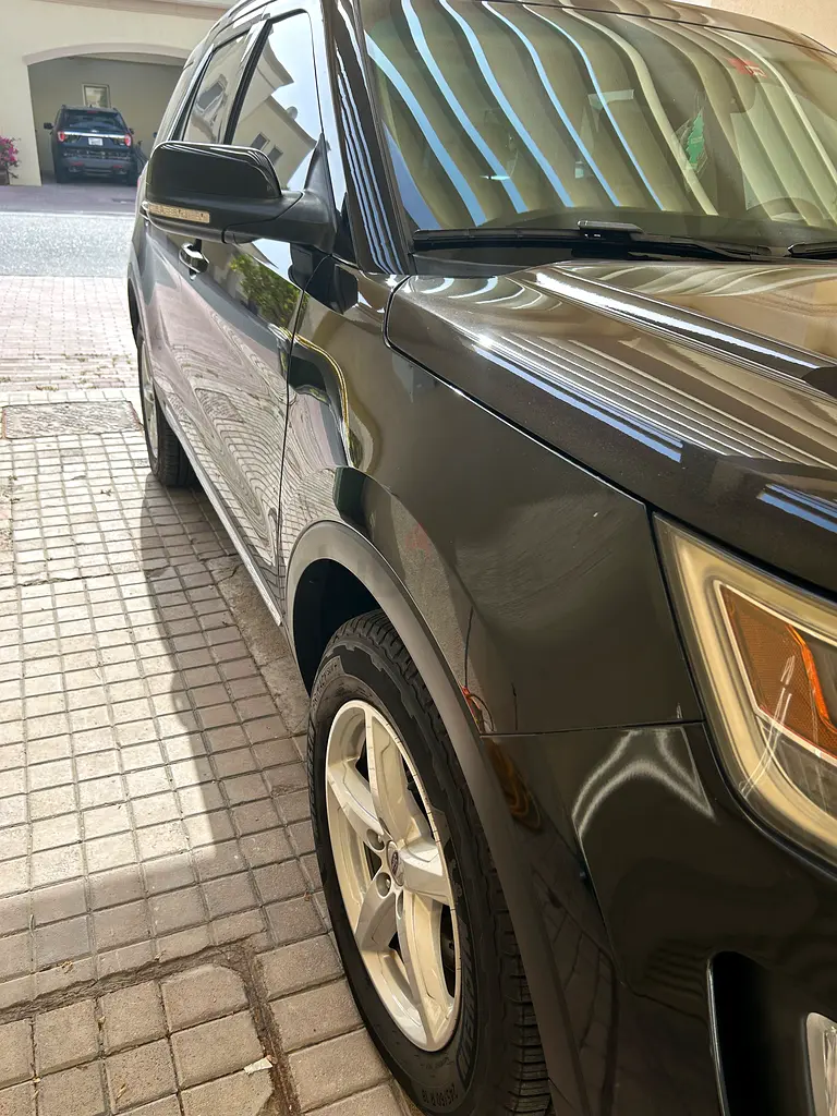 Ford Explorer XLT 2017 | GCC Specs | Well Maintained - Image 6