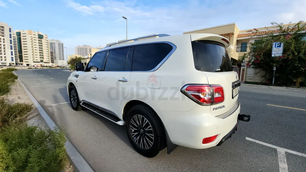 Nissan Patrol 2016 Platinum LE – Full Option | V8 | Top of the Range - Image 9