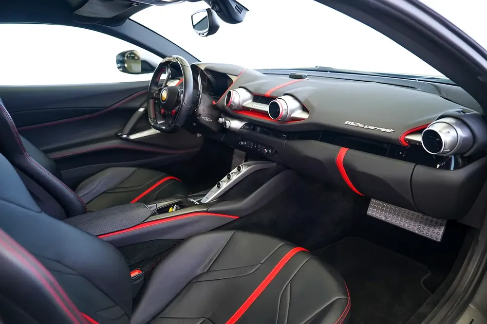 812 SUPERFAST | TWO TONE INTERIOR | WARRANTY AVAILABLE - Image 9