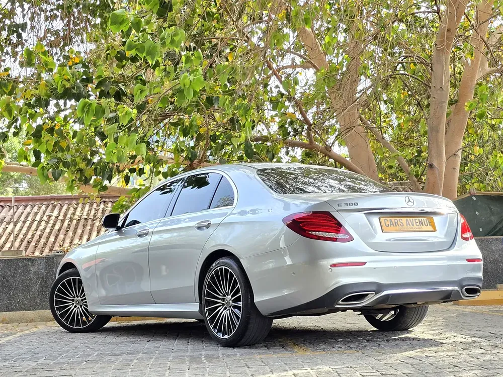 1,574 AED P.M. | E300  | One Year Warranty - Image 14