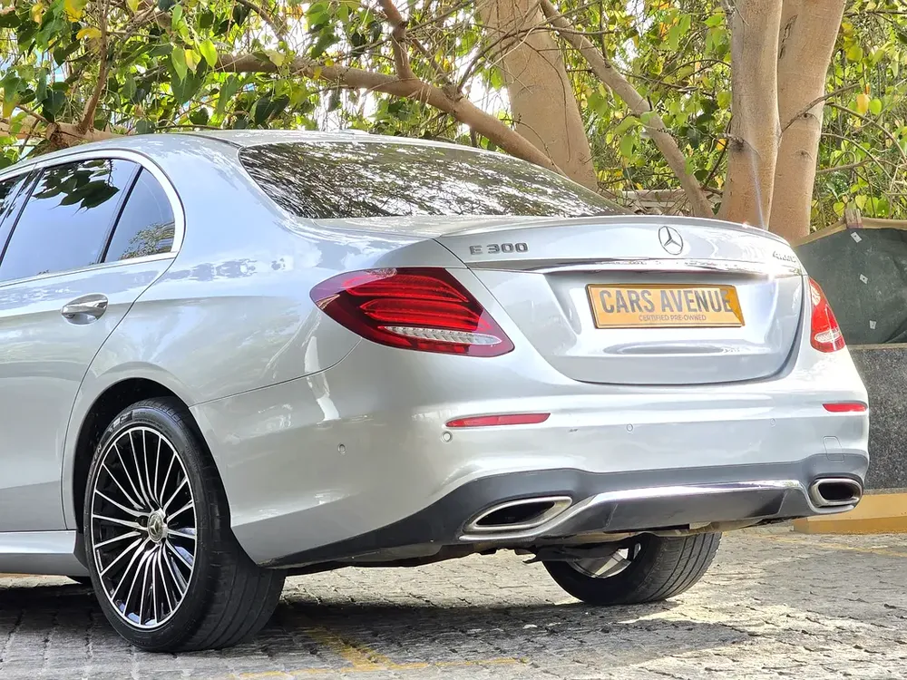 1,574 AED P.M. | E300  | One Year Warranty - Image 7