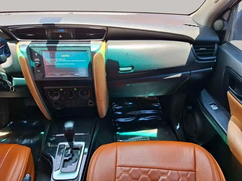 AED 1368/month | 2021 Toyota Fortuner  | GCC Specs | Ref#464352 - Image 11