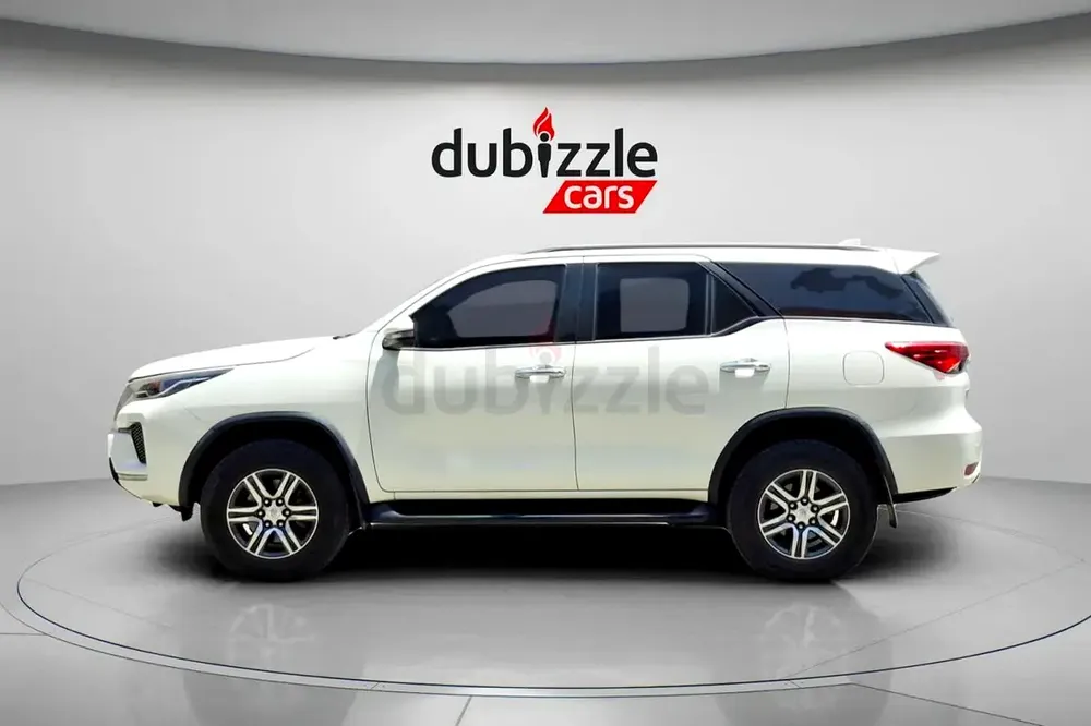 AED 1368/month | 2021 Toyota Fortuner  | GCC Specs | Ref#464352 - Image 5