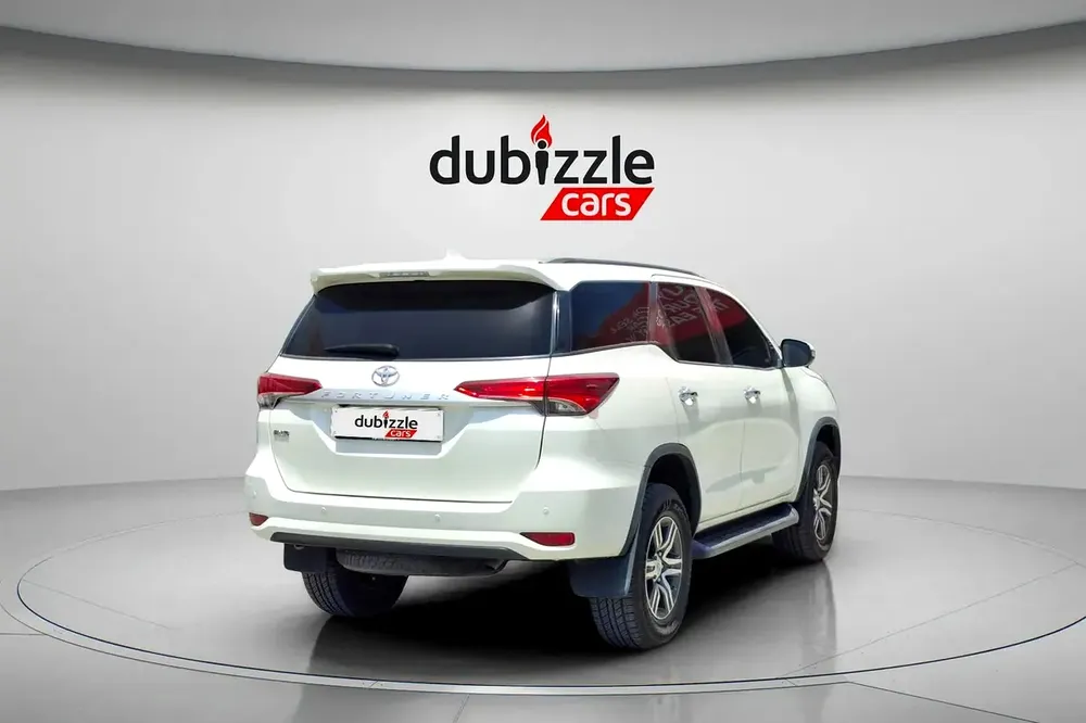 AED 1368/month | 2021 Toyota Fortuner  | GCC Specs | Ref#464352 - Image 6
