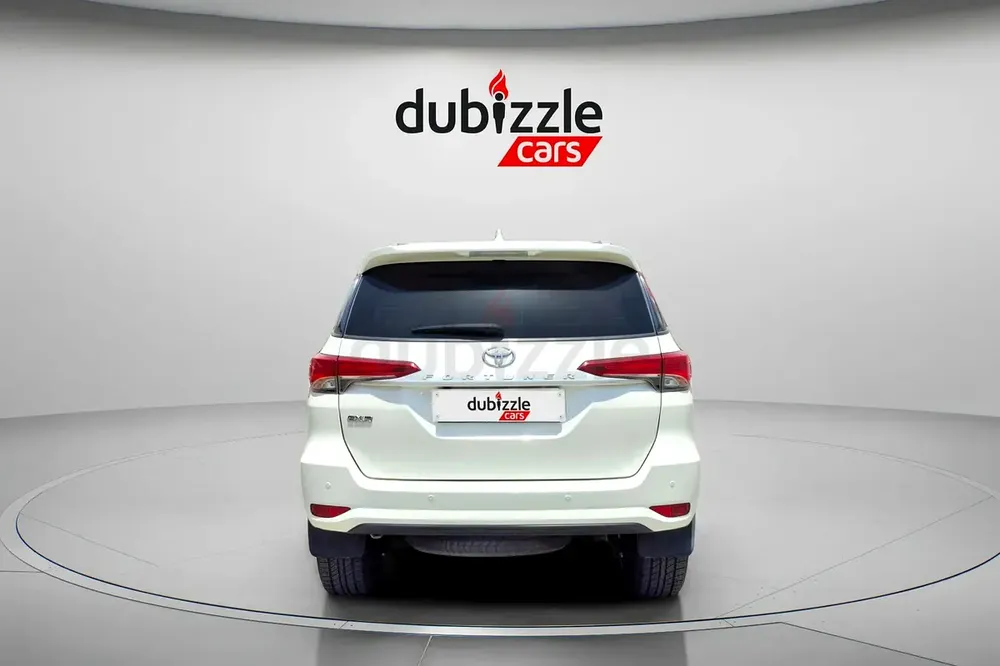 AED 1368/month | 2021 Toyota Fortuner  | GCC Specs | Ref#464352 - Image 7