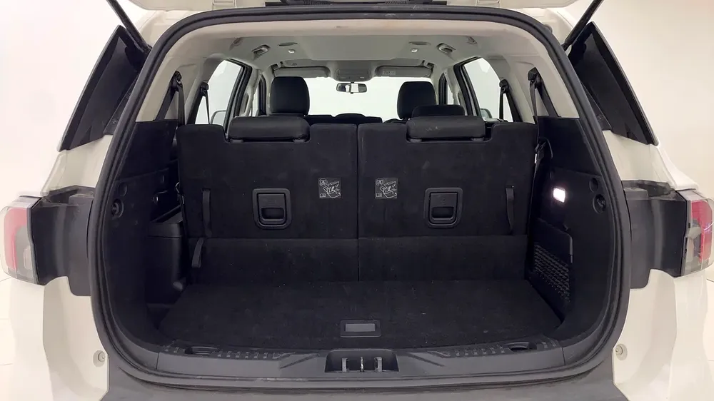 AED 1,911/month | 3 Months Free Warranty | Service History | FORD EVEREST 2024 - Image 11