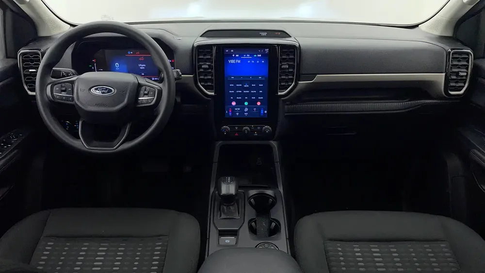 AED 1,911/month | 3 Months Free Warranty | Service History | FORD EVEREST 2024 - Image 7