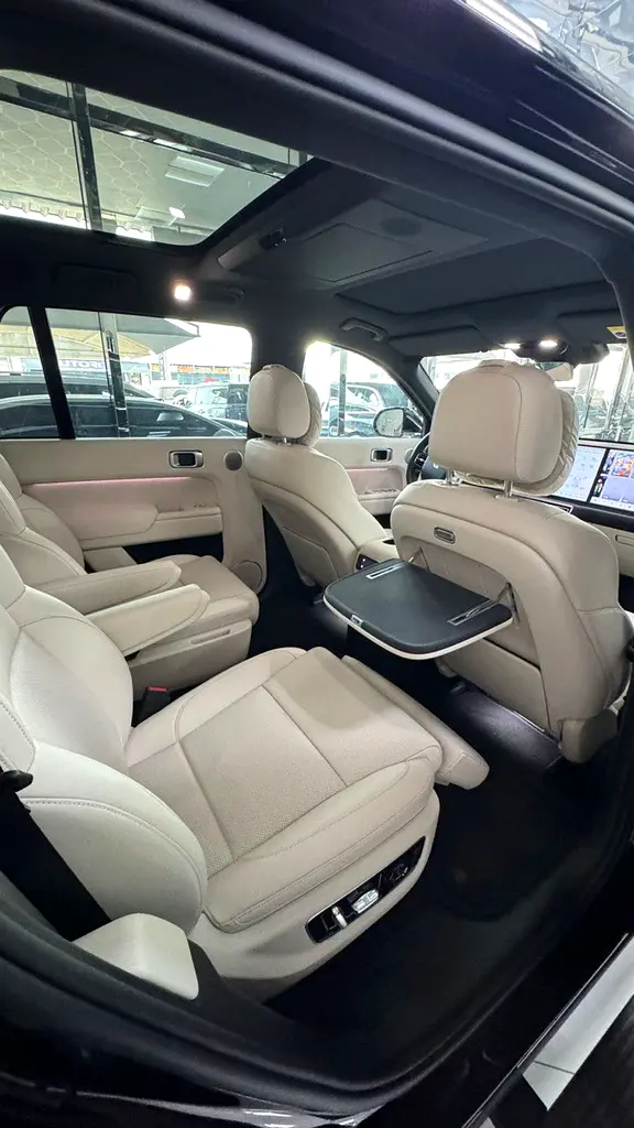 LI Auto - Image 5
