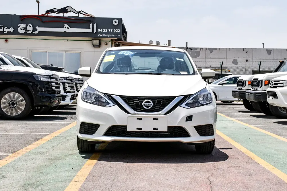 New 2025 Nissan Sylphy with sunroof - Image 14