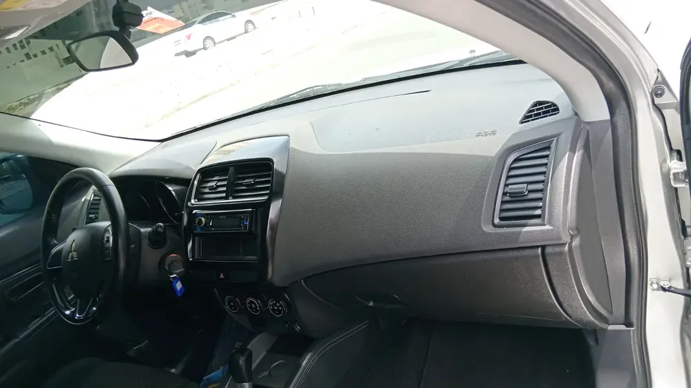 Mitsubishi ASX GLS 2019 - GCC Specs - Excellent Condition LADY DRIVEN - Image 11