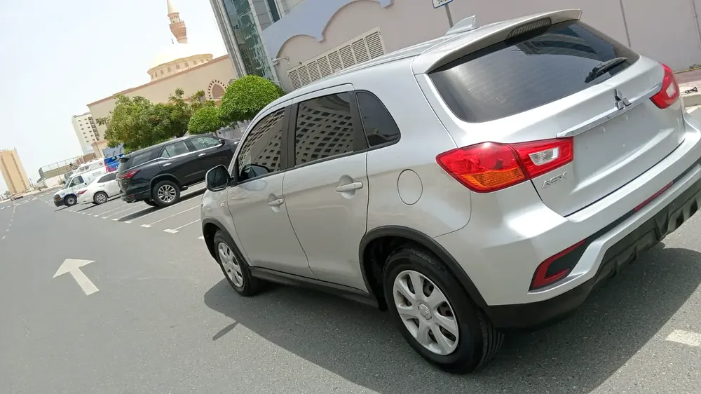 Mitsubishi ASX GLS 2019 - GCC Specs - Excellent Condition LADY DRIVEN - Image 7