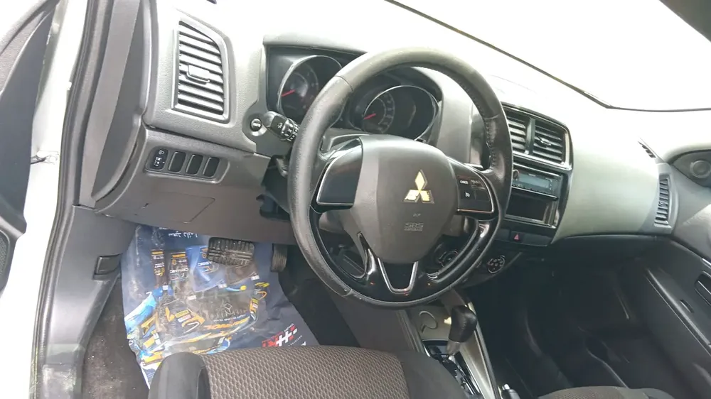 Mitsubishi ASX GLS 2019 - GCC Specs - Excellent Condition LADY DRIVEN - Image 9