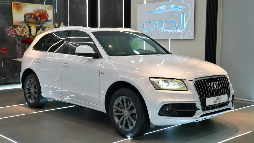 LIMITED AUDI Q5 3.0 V6 *QUATTRO* S-LINE ||TOP RANGE || WELL MAINTAINED || GCC || LOW MILEAGE - Image 10