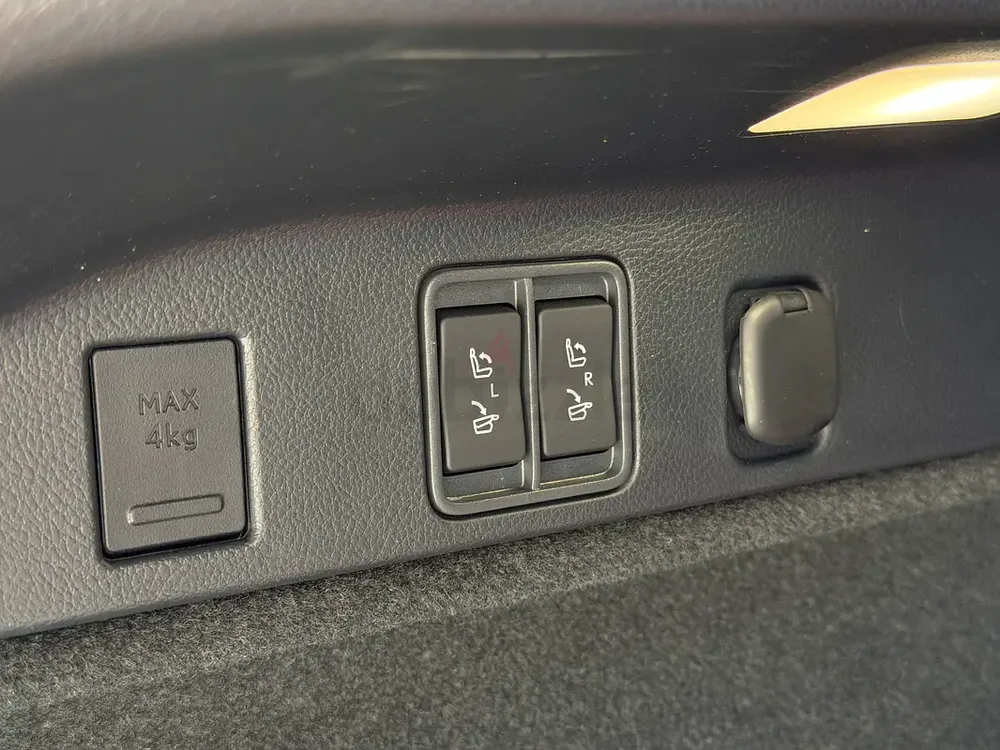 For Sale: 2024 Lexus RX350h Platinum - Image 18