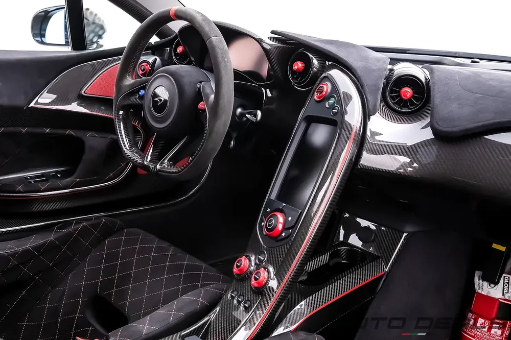 2015 McLaren P1 Special Project 300 1of1 | GCC | Low Mileage | Well Maintained | Pristine Condition - Image 14