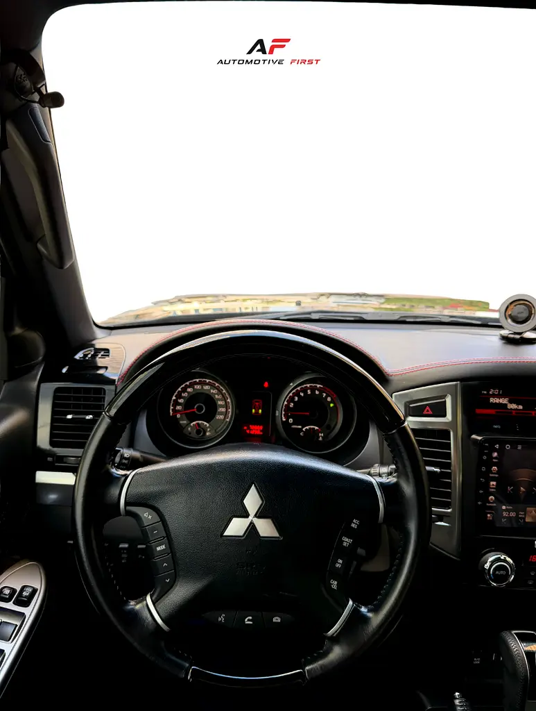 2020 Mitsubishi Pajero Black Signature Edition | Full Mitsubishi Service | Pristine Condition. - Image 7