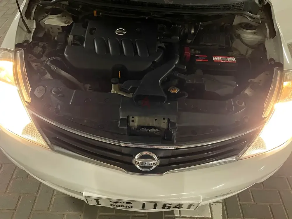 Nissan Tiida 2013 GCC Specs - Well Maintained - Image 4