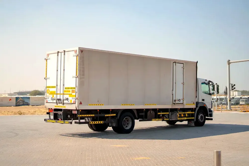 Mitsubishi Canter Freezer | 12 Ton | Diesel | GCC Specs | Ref#M91010 - Image 4