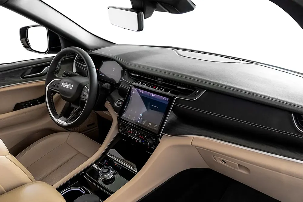 2,853 AED / 60 months | 0% DP | 2023 Jeep Grand Cherokee Limited + /  Jeep Warranty - Image 12