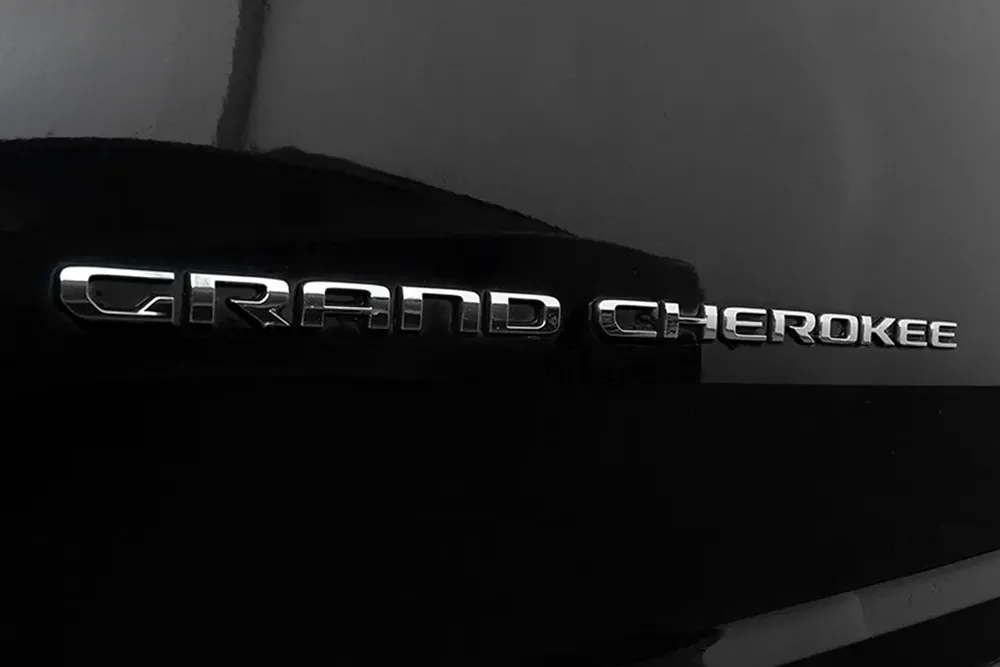 2,853 AED / 60 months | 0% DP | 2023 Jeep Grand Cherokee Limited + /  Jeep Warranty - Image 15