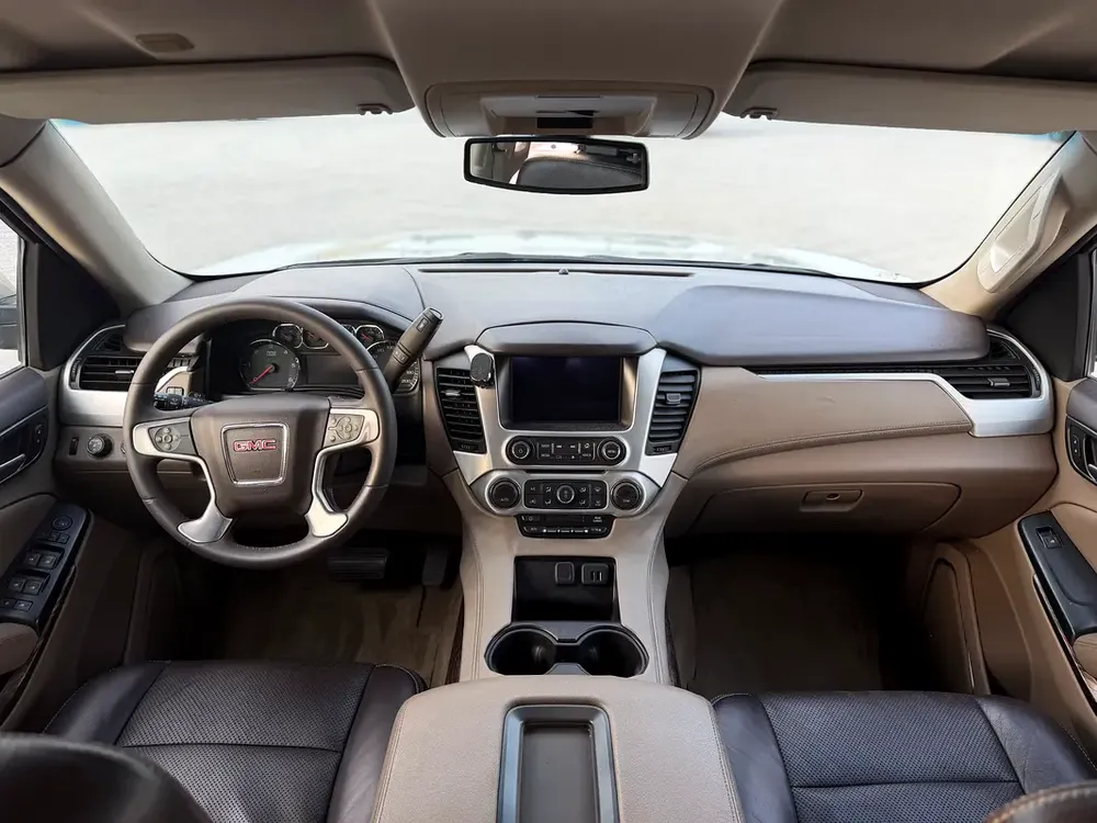 GCC Specs 2015 GMC Yukon SLE - Well Maintained - Image 18