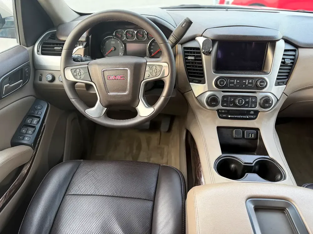 GCC Specs 2015 GMC Yukon SLE - Well Maintained - Image 19