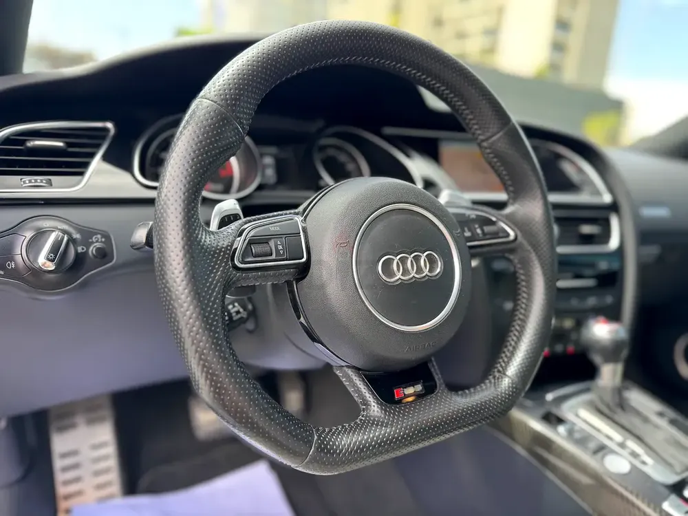 LIKE NEW!! GCC RS5 V8 (FULL SERVICE HISTORY UP TO DATE) IN VERY CLEAN CONDITION - Image 9