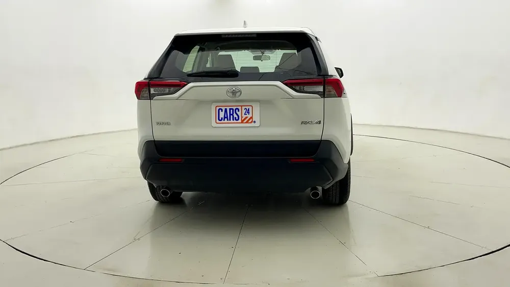 AED 1,229/month | 0 Downpayment | Free 3 Months Warranty | 30 Day Return | TOYOTA RAV4 2022 - Image 4