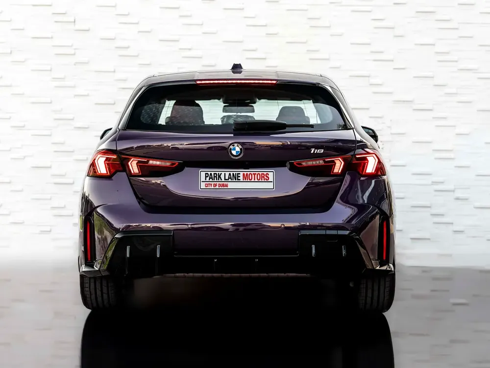 0% DOWN PAYMENT | THE MAY ADVANTAGE | RELIABLE DAILY | 118i PURE M-SPORT | WARRANTY + SERVICE PLAN - Image 4