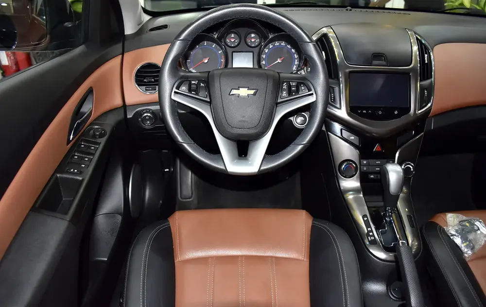 EXCELLENT DEAL for our Chevrolet Cruze LT ( 2016 Model ) in Black Color GCC Specs - Image 10