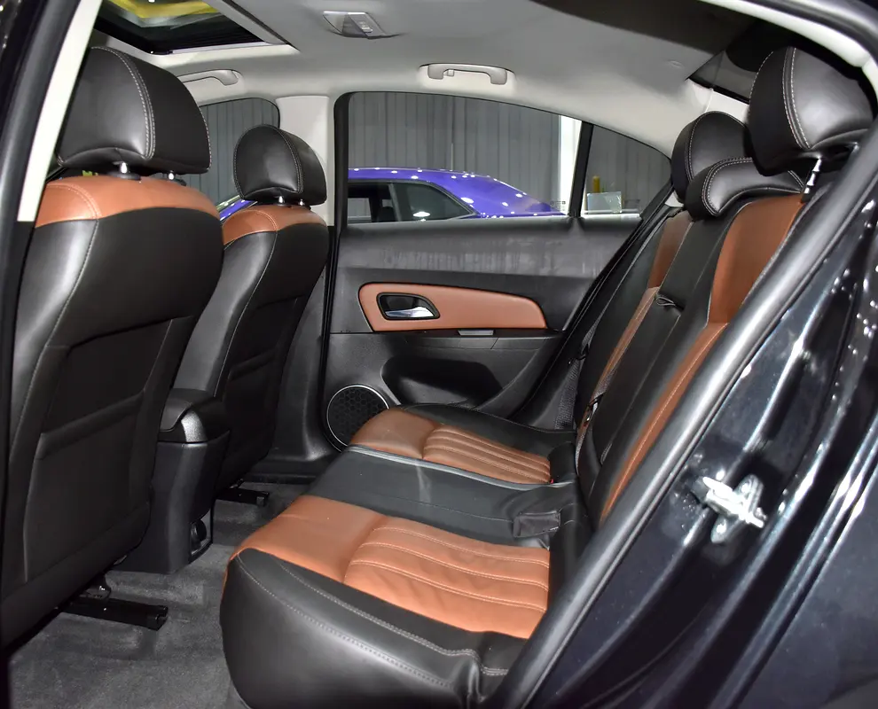 EXCELLENT DEAL for our Chevrolet Cruze LT ( 2016 Model ) in Black Color GCC Specs - Image 13