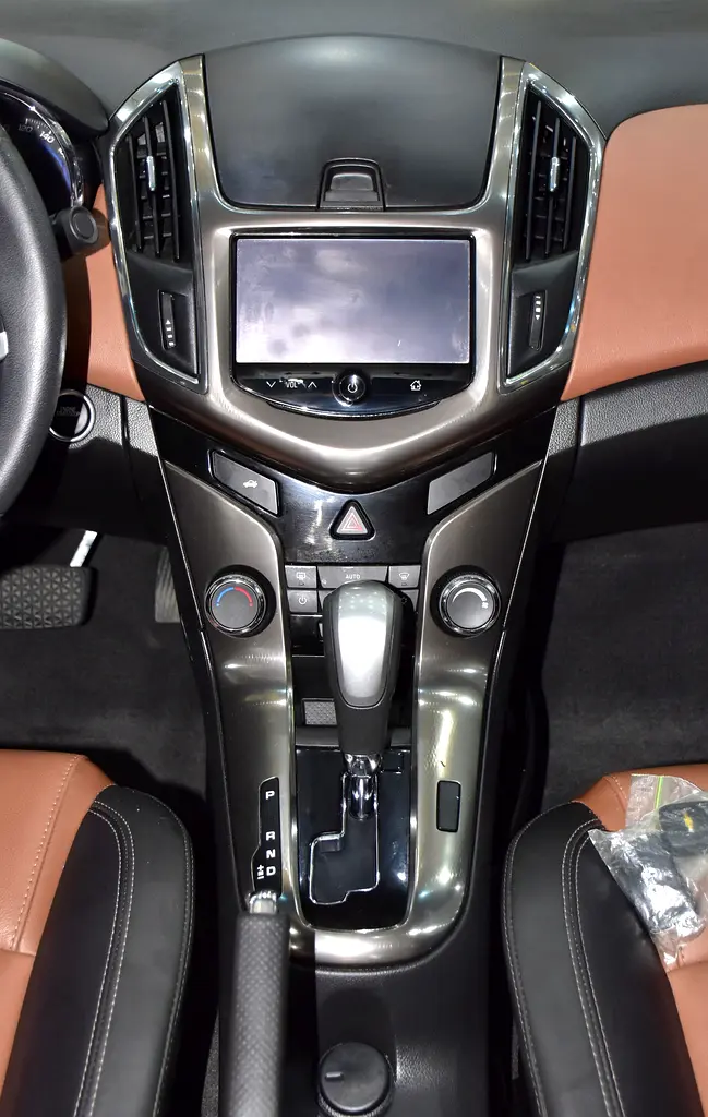 EXCELLENT DEAL for our Chevrolet Cruze LT ( 2016 Model ) in Black Color GCC Specs - Image 14