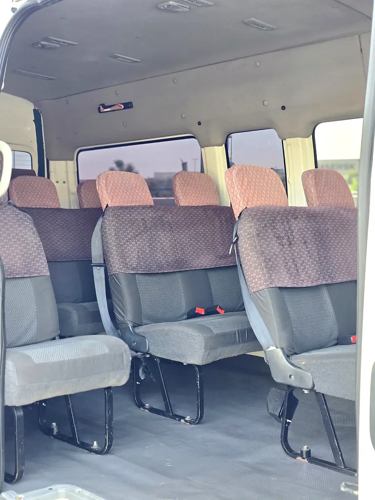 Nissan Urvan // Automatic gear // Hiroof // Full seats // Good conditions - Image 6