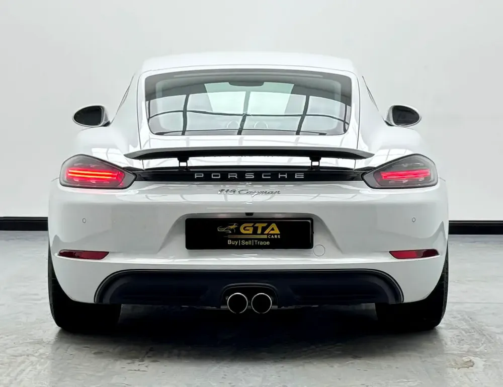 2020 Porsche 718 Cayman, 1 Year Warranty, Full Service History, Excellent Condition, GCC - Image 5