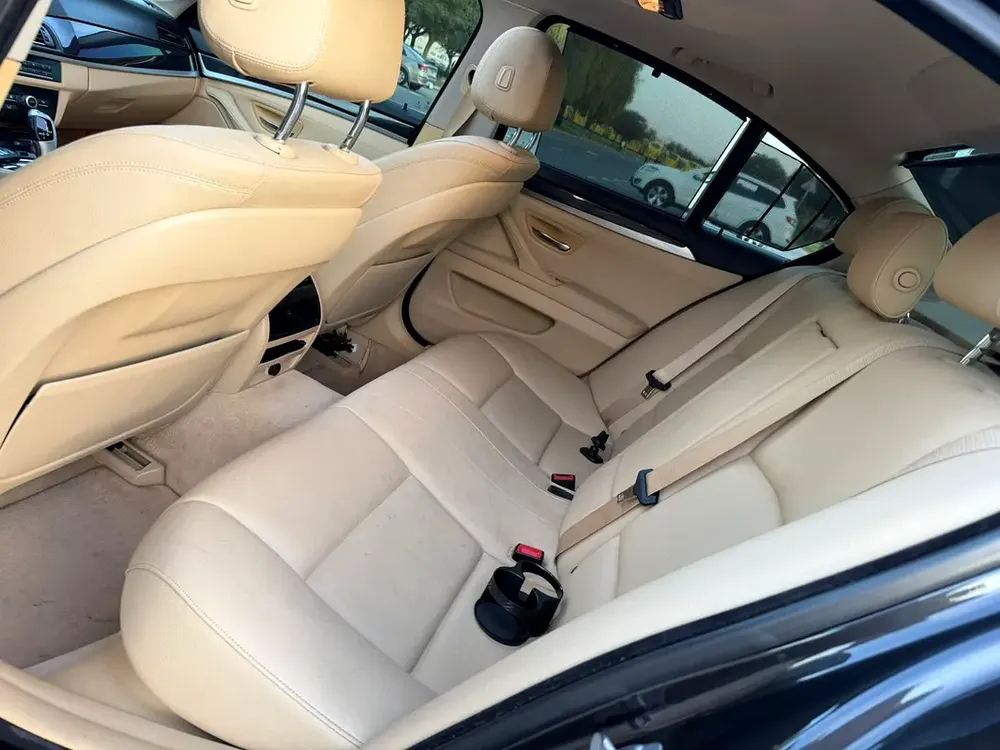 BMW 520 2015 /GCC/ FULL OPTION /VERY CLEAN CARGCC Specs - Image 15