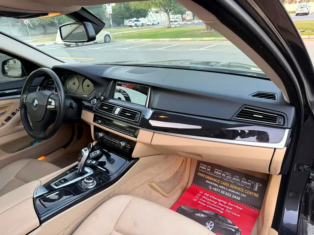 BMW 520 2015 /GCC/ FULL OPTION /VERY CLEAN CARGCC Specs - Image 19