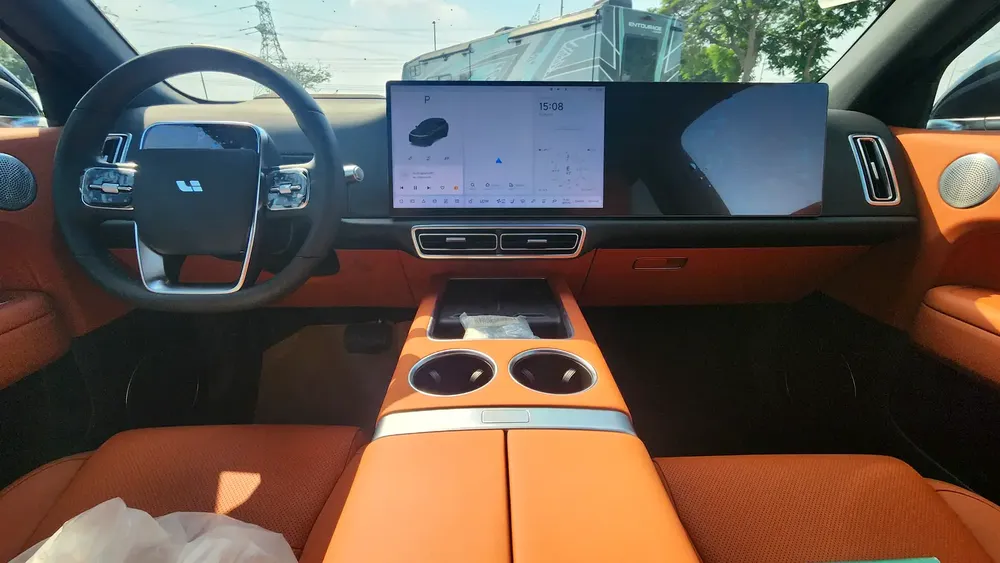 2024 LI AUTO L6 MAX | BRAND NEW | PLUG-IN HYBRID - Image 6