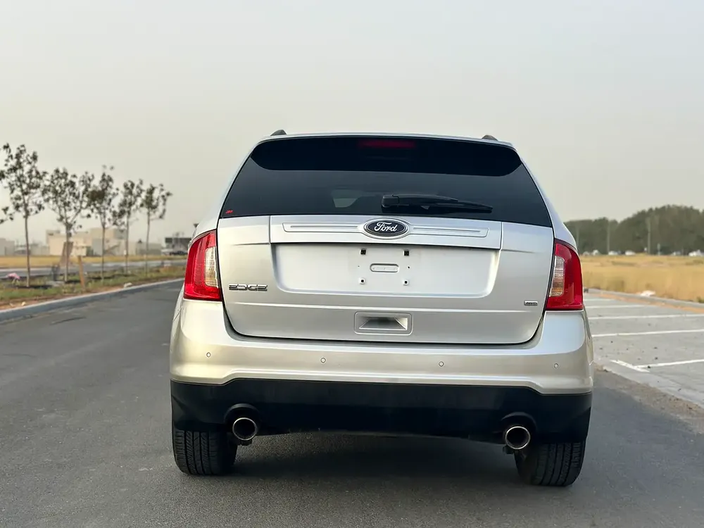 Like a brand new car super super clean - Image 10