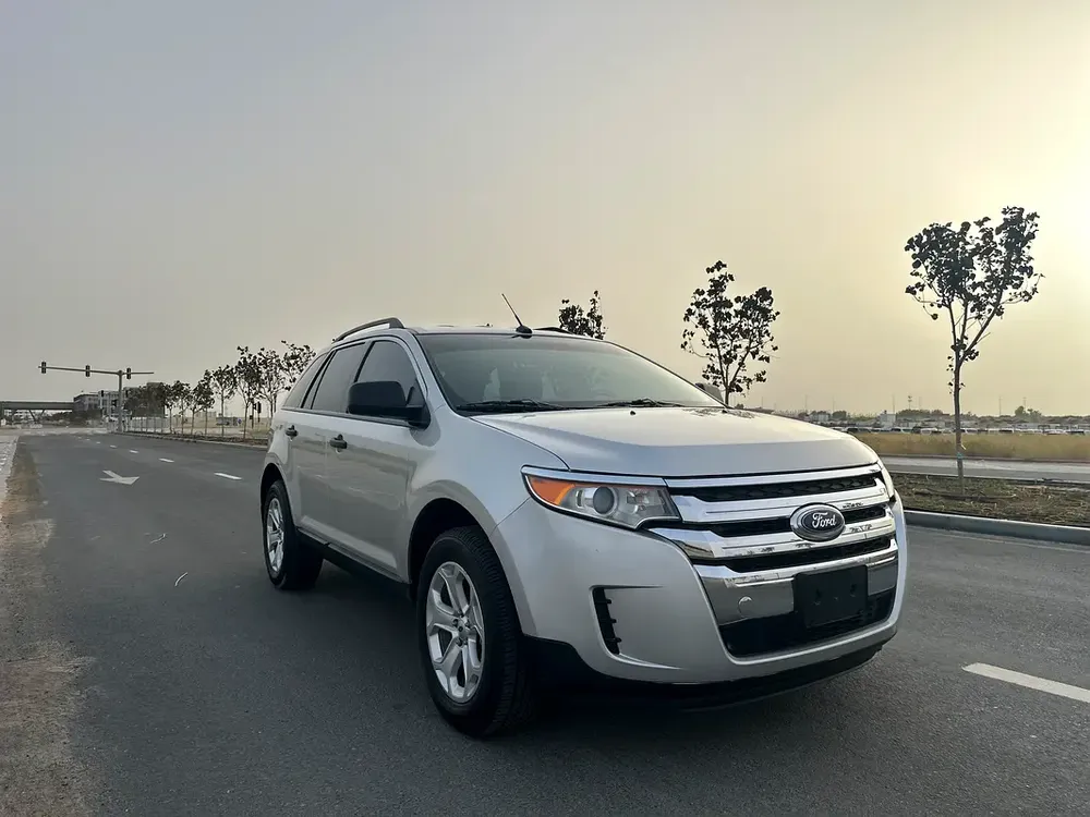 Like a brand new car super super clean - Image 9