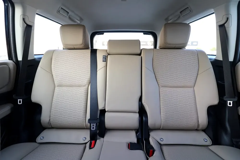 PRADO ALL-ROUNDER R3 HIGH WITH ACC 2024 - Image 19