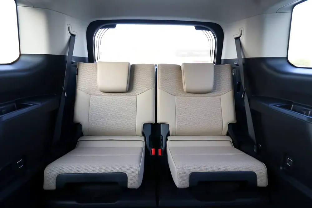 PRADO ALL-ROUNDER R3 HIGH WITH ACC 2024 - Image 20