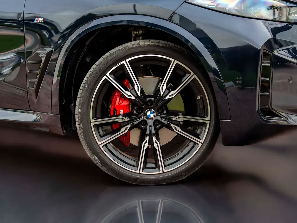 0% DOWN PAYMENT! | GUARANTEED EXIT PATH | xDRIVE 40i M-SPORT | 120-DAY DEFERRAL | WARRANTY + SERVICE - Image 6