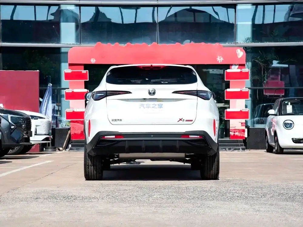 Changan X5 PLUS 1.5T DCT Pioneer PRO - Image 5