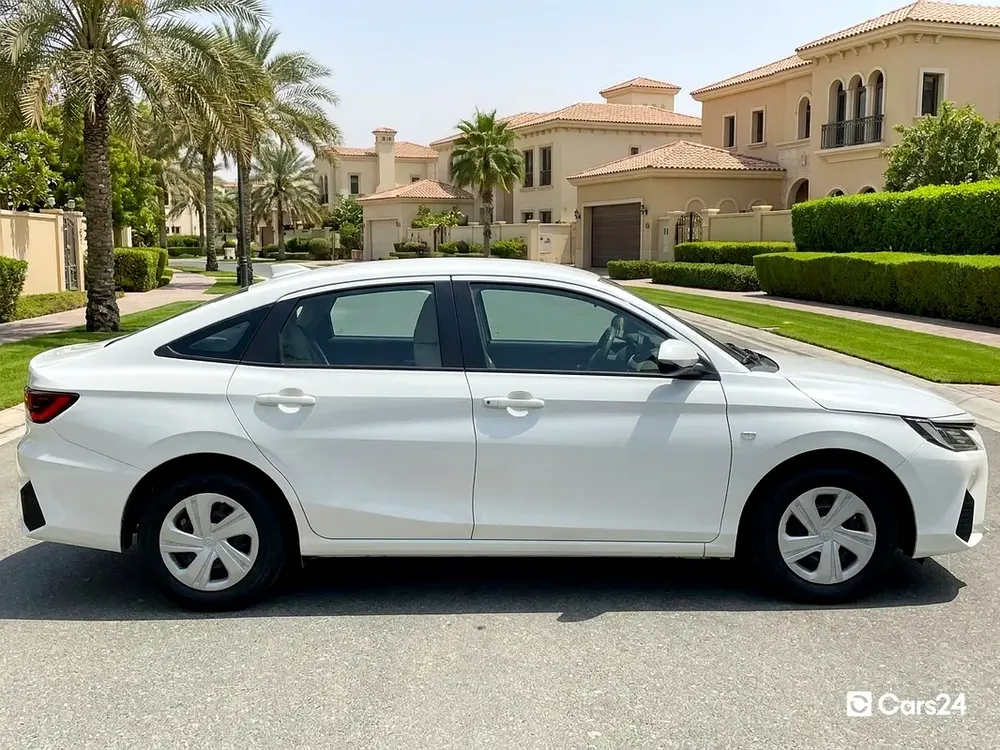 AED 648/month | 0 Downpayment | Free 3 Months Warranty | 30 Day Return | TOYOTA YARIS 2023 - Image 5
