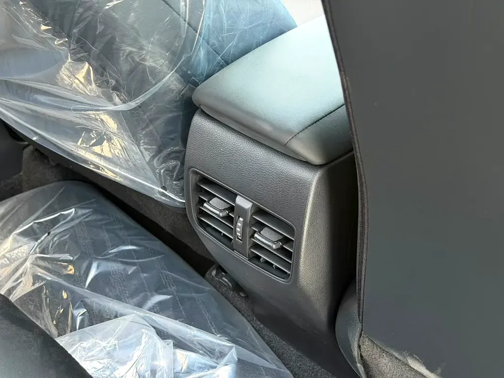 Cross 2.0L HEV Facelift Electric Seat/360 2025 Export Price @ 78,500 AED - Image 15