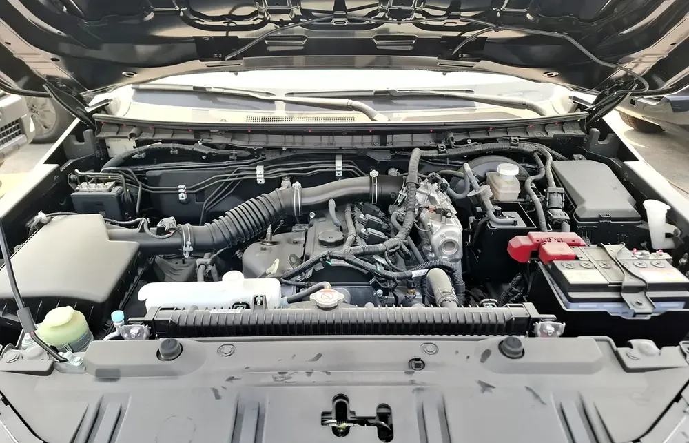 Mitsubishi L200 2.4L 2025 MT DC Black Petrol (Export Only) - Image 17