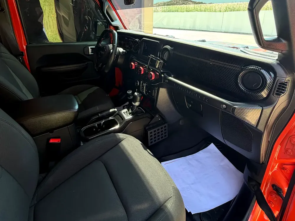 Jeep Wrangler Unlimited Sport 2019 American Specs - Image 13