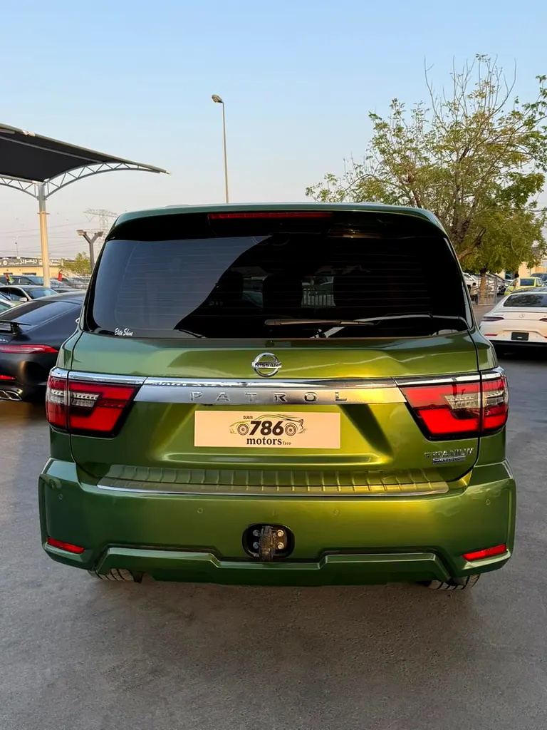 2021 Nissan Patrol LE Titanium | GCC Specs | Low Milleage | Excellent Condition - Image 4