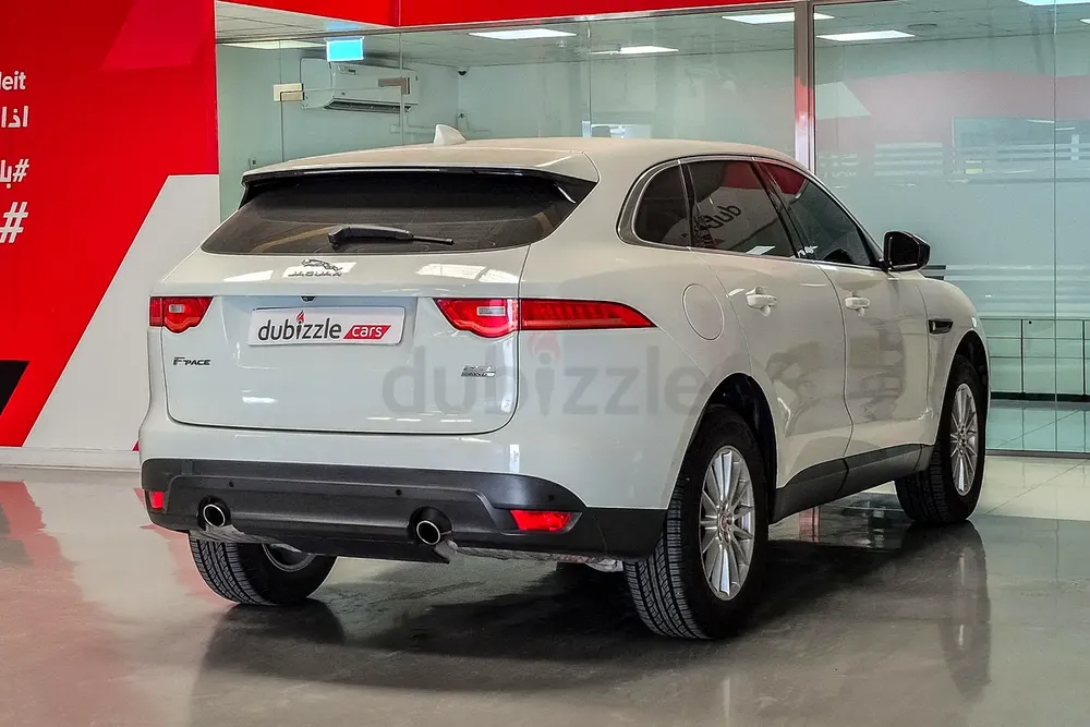 AED 912/month | 2019 Jaguar F-Pace  | GCC Specs | Ref#456136 - Image 6