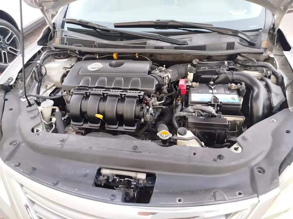 Nissan Sentra 2015 LE GCC Specs - Well Maintained - Image 6